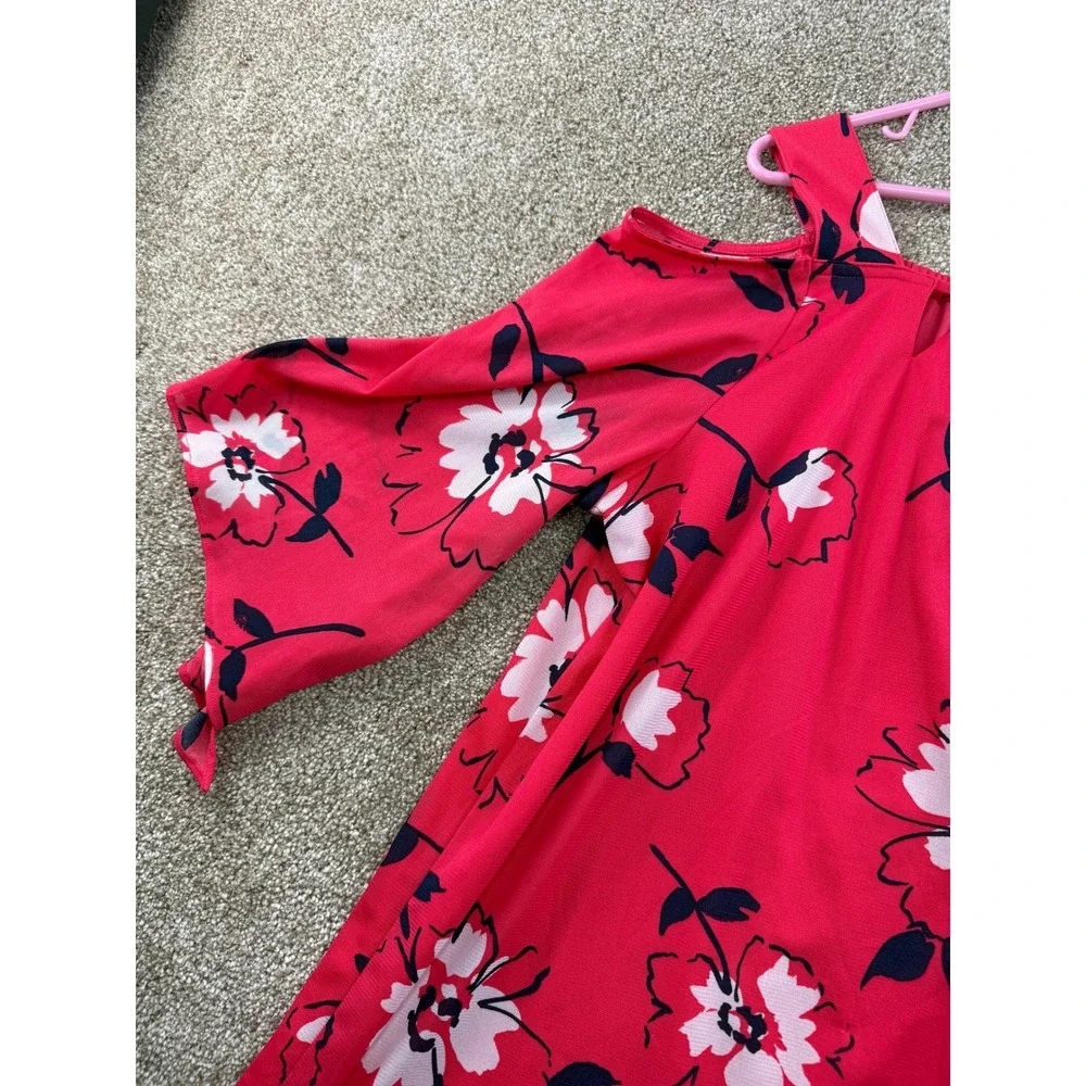Catherines Womens 1X Red Floral Cold Shoulder Bell Sleeve Blouse Top 18 20W Plus - Picture 9 of 10